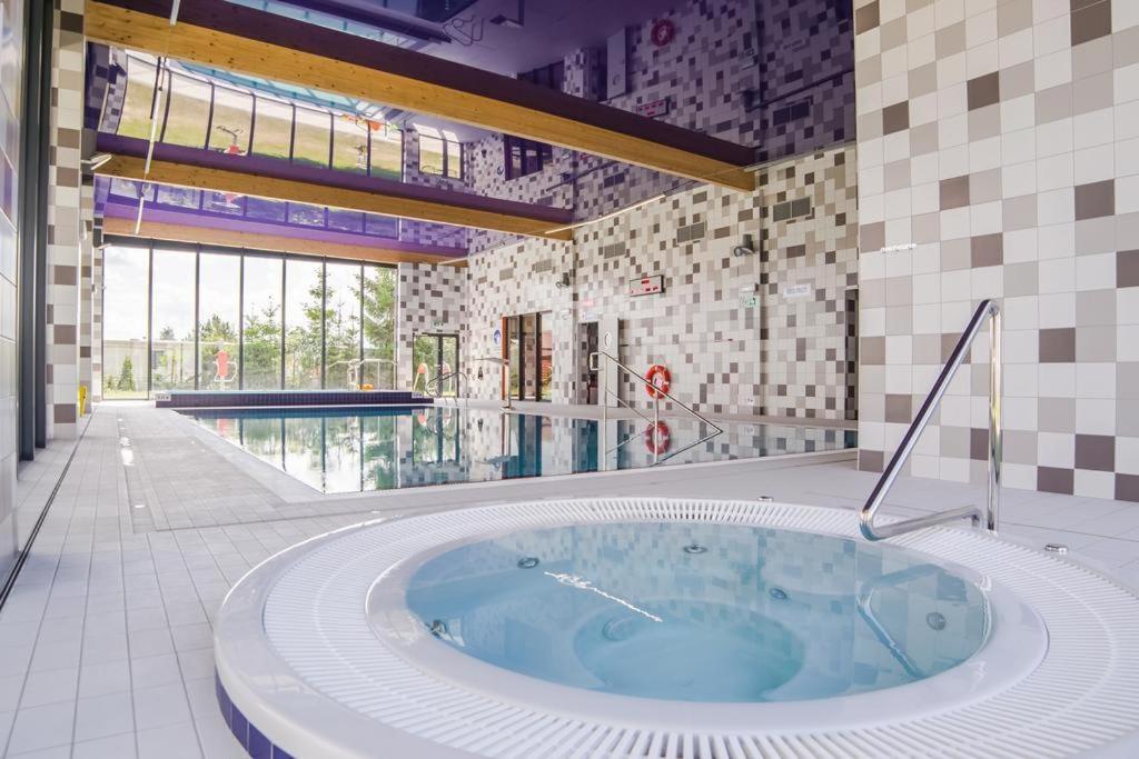 Ustronie Morskie Sianożęty 5 mórz Golden Beach Exterior foto